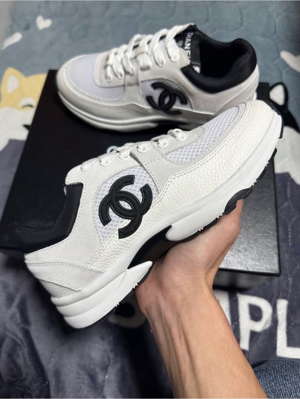 CHANEL CC RUNNER - Picture 7 of 8